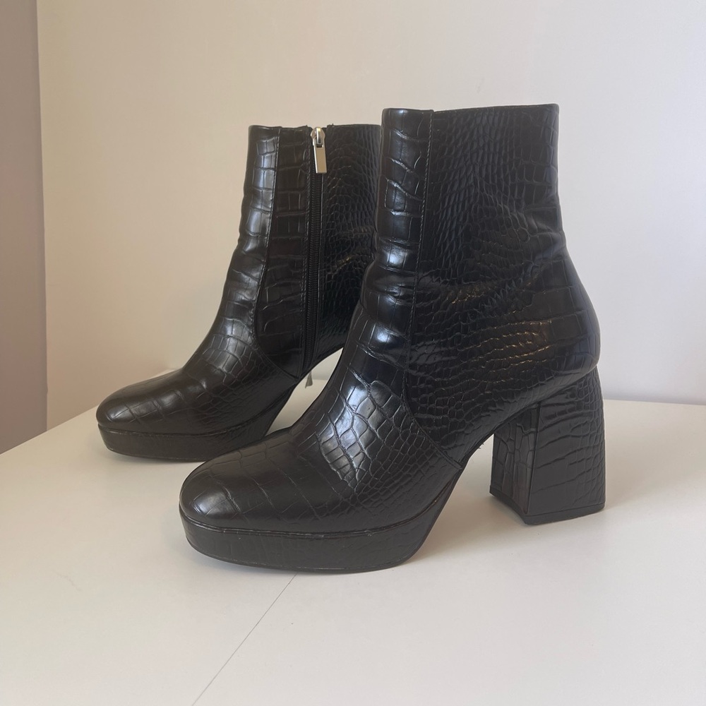 ASOS Faux Leather Black Croc Platform Heeled Ankle Boots 40
